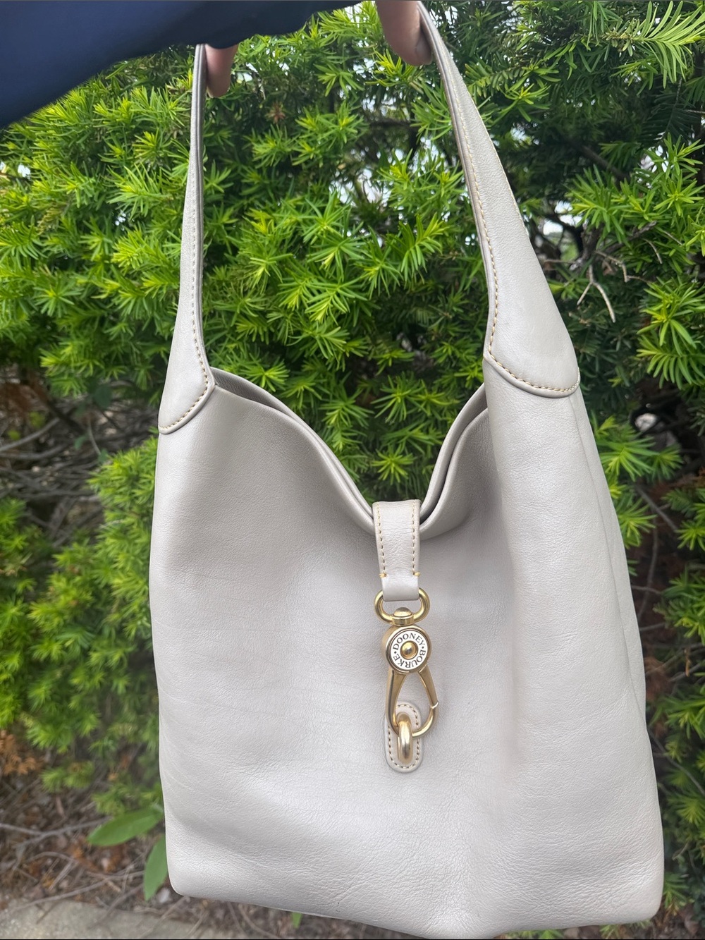 Dooney & Bourke Logo-Lock Lucca Shoulder Bag ~ Gray Taupe - Picture 4 of 7
